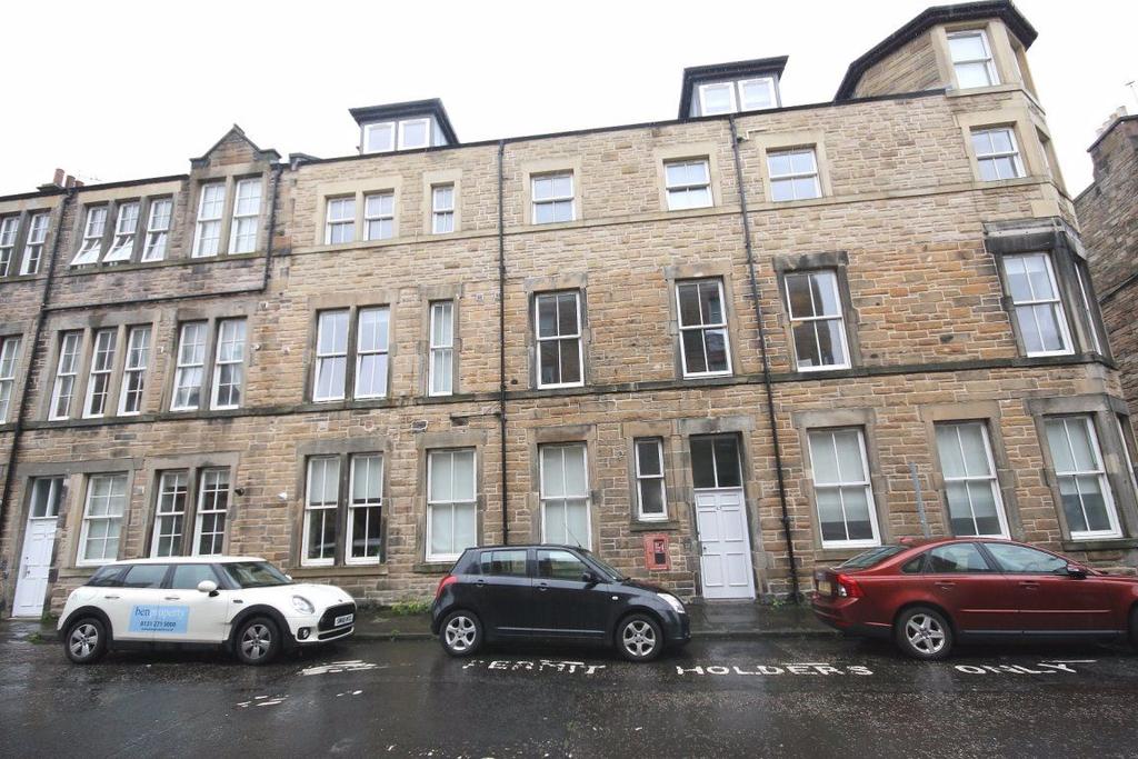 Watson Crescent, Edinburgh 2 bed flat £1,100 pcm (£254 pw)