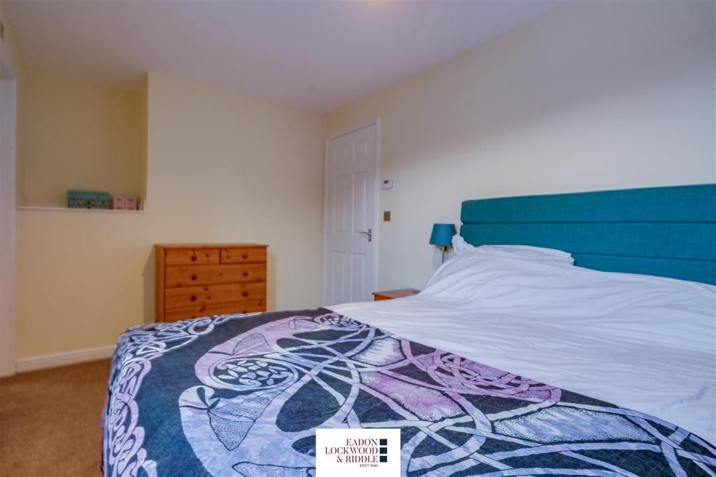 Master Bedroom 2.jpg