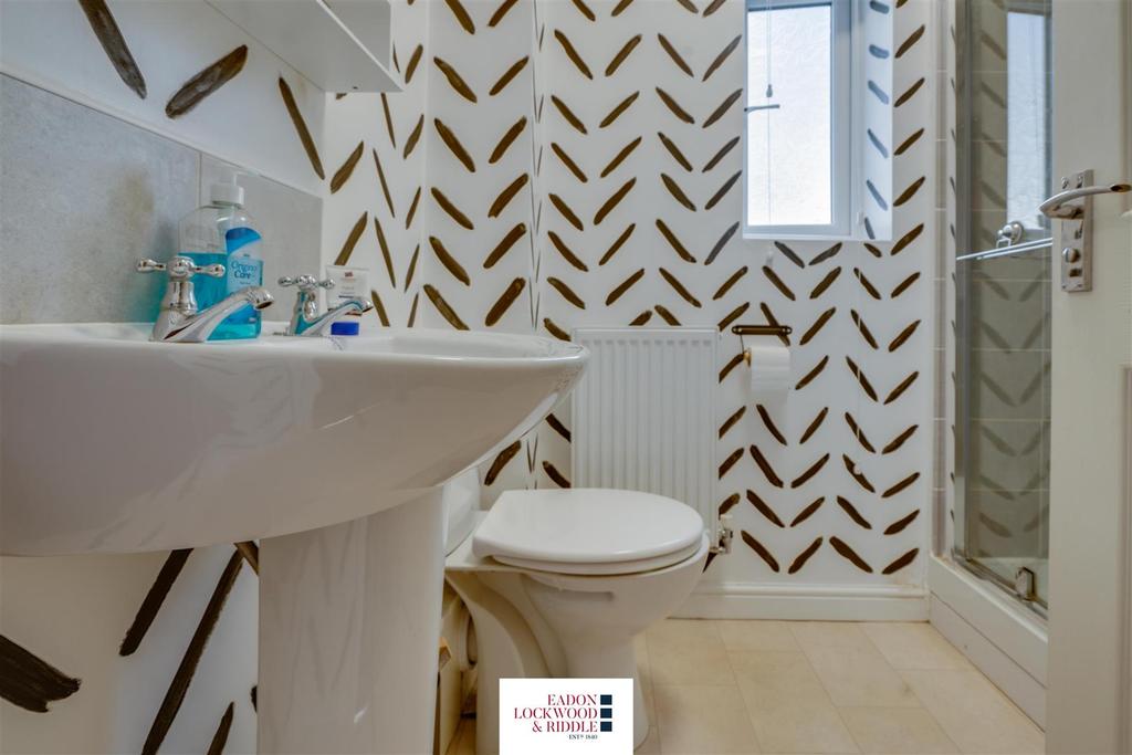 Ensuite.jpg