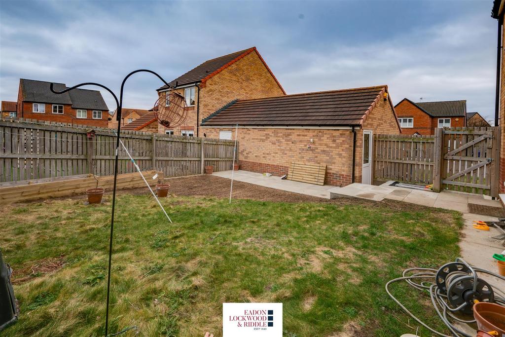 Rear Garden 1.jpg
