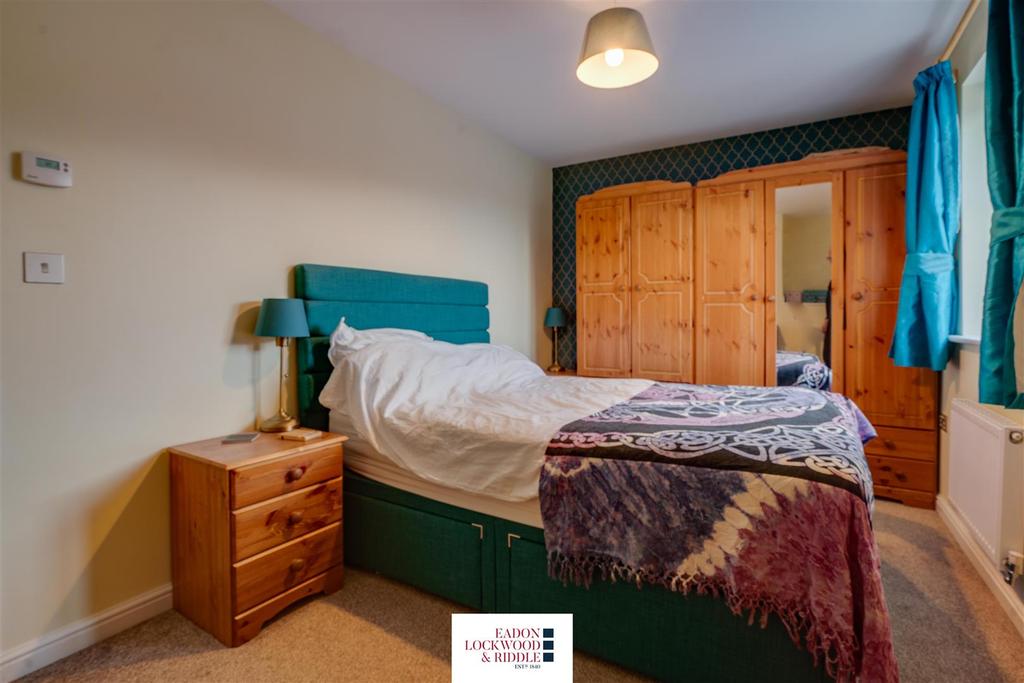 Master Bedroom 1.jpg