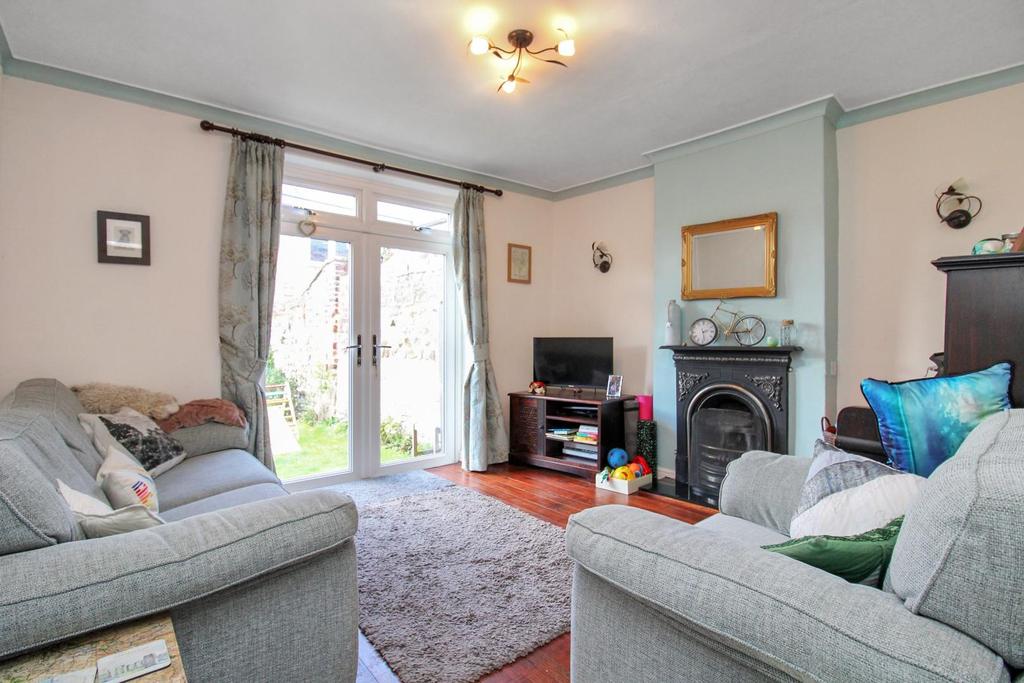 Cavendish Terrace, Ripon 3 bed terraced house £215,000