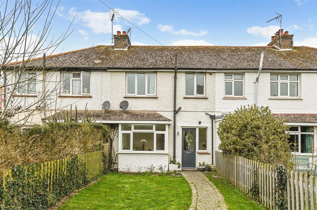 Firs Avenue, Felpham 3 bed terraced house £375,000