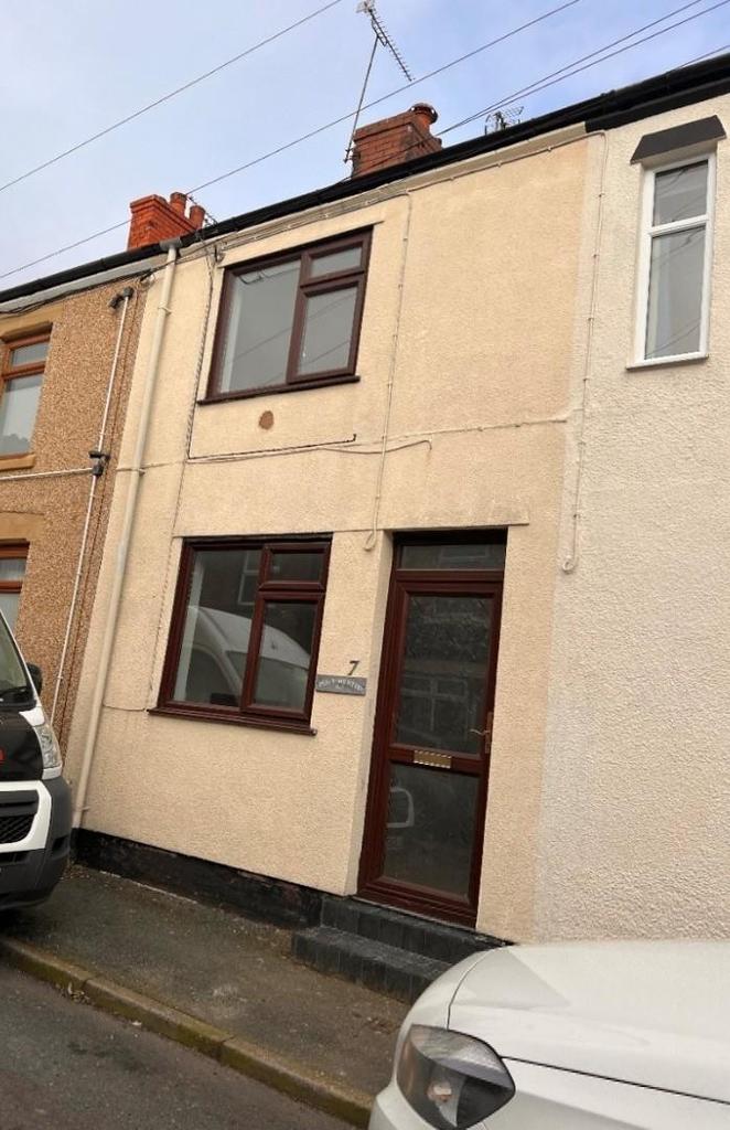 Weston Road, New Broughton, Wrexham 3 bed house £750 pcm (£173 pw)