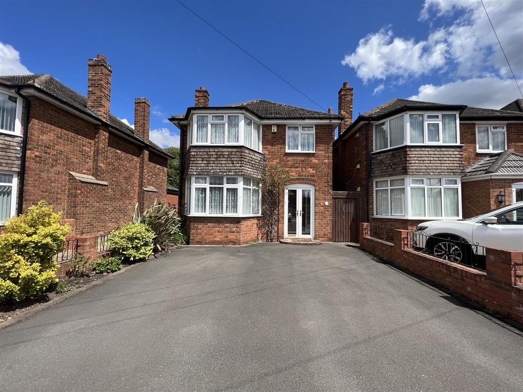 Birmingham Road, Great Barr, Birmingham 3 bed detached house for sale