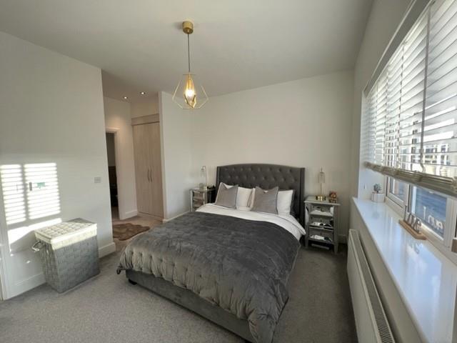 Double Bed.jpg