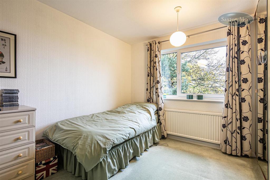 Dalebrook Court, Stumperlowe Crescent... 2 bed apartment £340,000