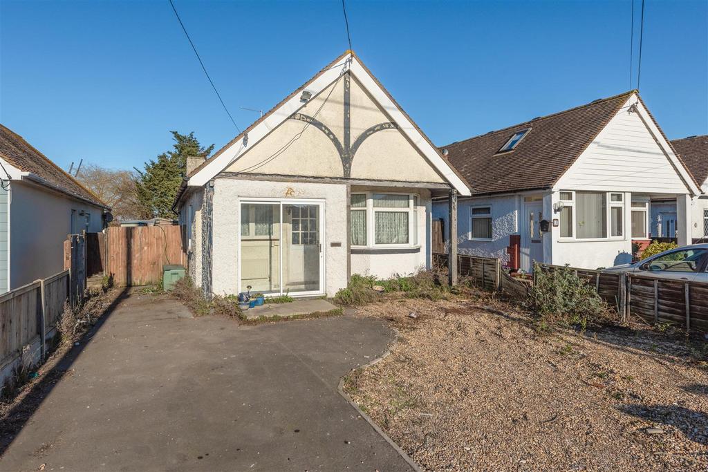 Colewood Road, Swalecliffe, Whitstable 2 bed bungalow for sale £250,000