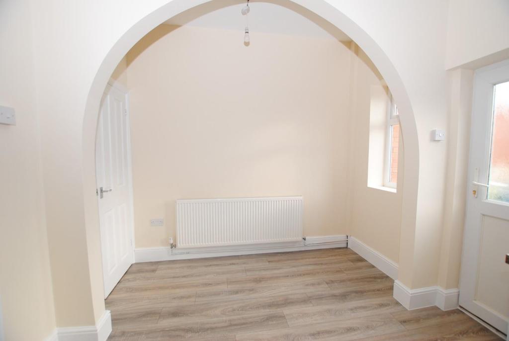 Dining area.jpg