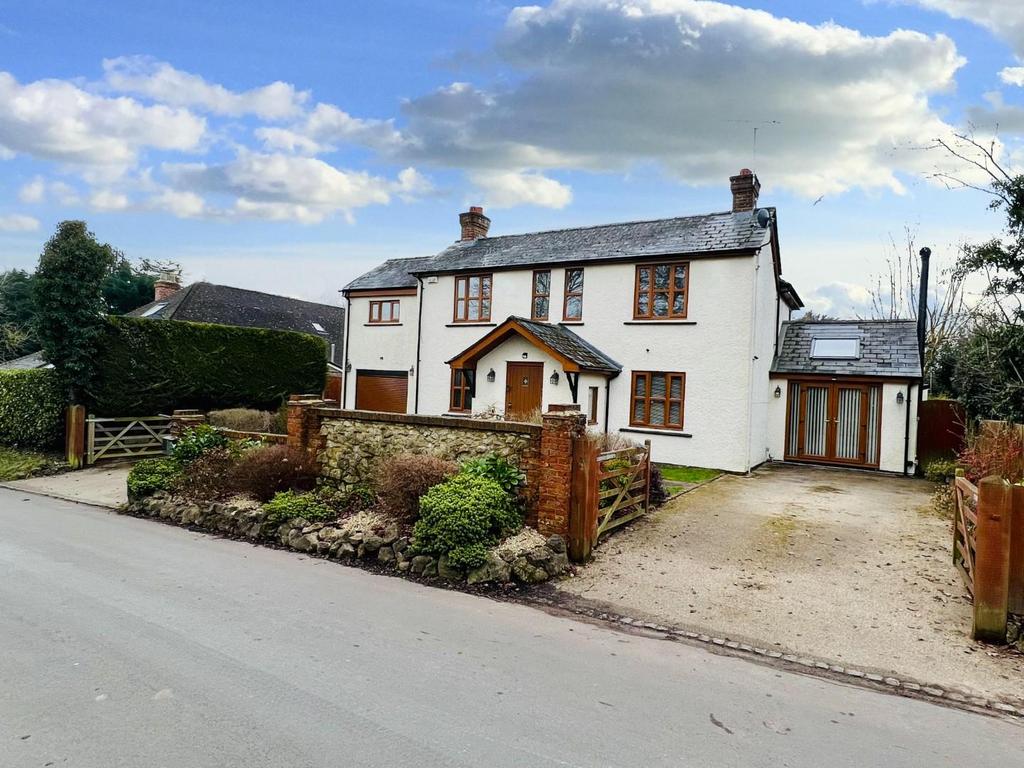 Charing Heath 4 bed detached house £850,000