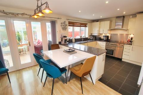 20 Kendall Place, Medbourne, Milton Keynes, MK5 6LR