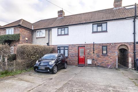 325 Hook Road, Epsom, KT19 8QU