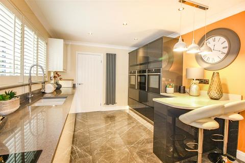 White Rose Cottage, 20 Back Lane, Billingley, Barnsley, S72 0JF