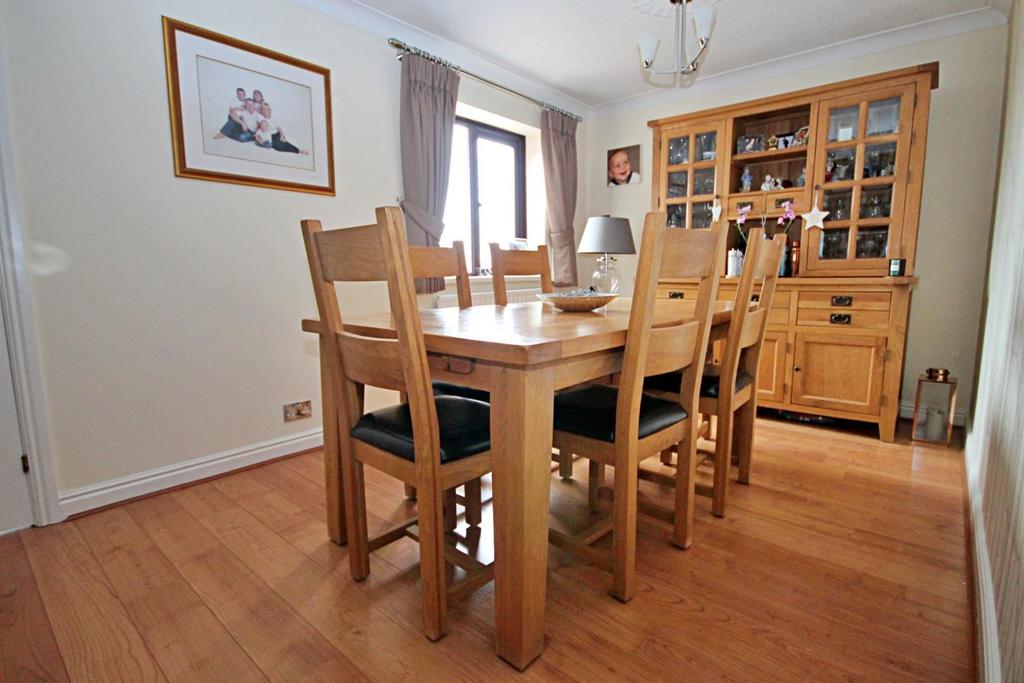 Marrick, Wilnecote, Tamworth 4 bed detached house £400,000