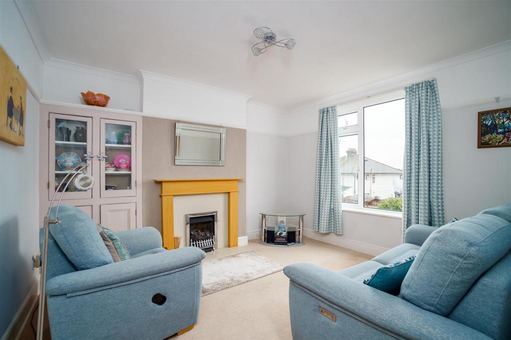 South Down Road, Beacon Park, Plymouth 3 bed detached bungalow for sale