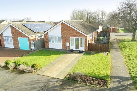 2 bedroom detached bungalow for sale - Barfoot Close, Fleckney, Leicester