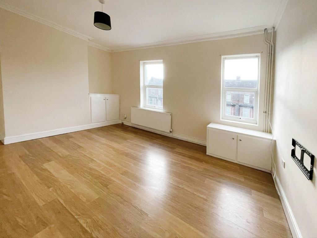 Flat 2: living room