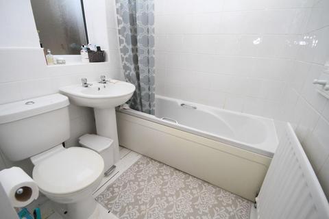 73 Ridgeway, Shipley, BD18 1PJ