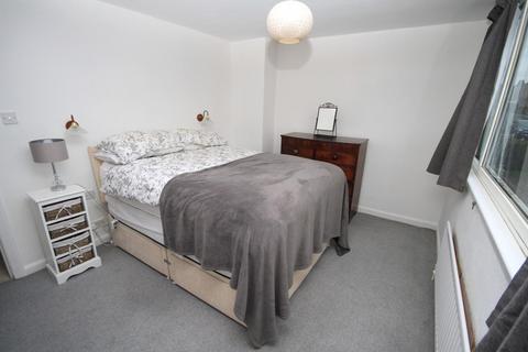 73 Ridgeway, Shipley, BD18 1PJ