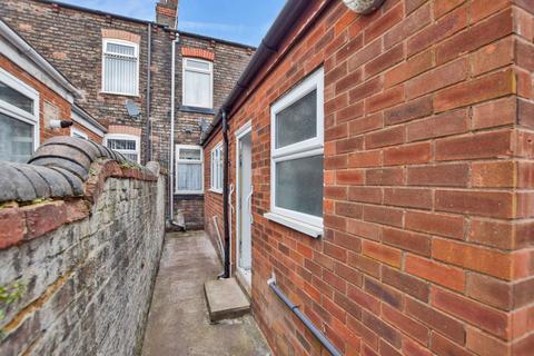 2 bedroom terraced house to rent, Allerton Road, Widnes, WA8 6HP