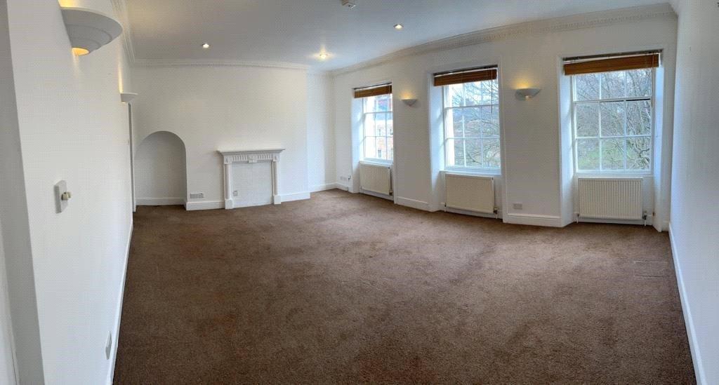St. Johns Square, Wakefield, West Yorkshire, WF1 2 bed apartment £850