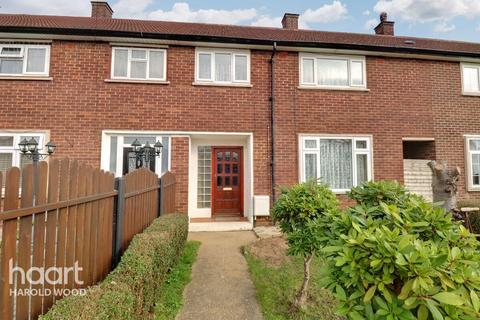 96 Straight Road, Harold Hill, Romford, RM3 8AB