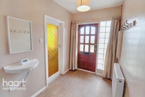 96 Straight Road, Harold Hill, Romford, RM3 8AB