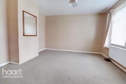 96 Straight Road, Harold Hill, Romford, RM3 8AB