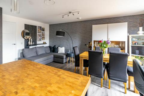 Flat 1, 20 Ashley Place, Edinburgh, EH6 5GB