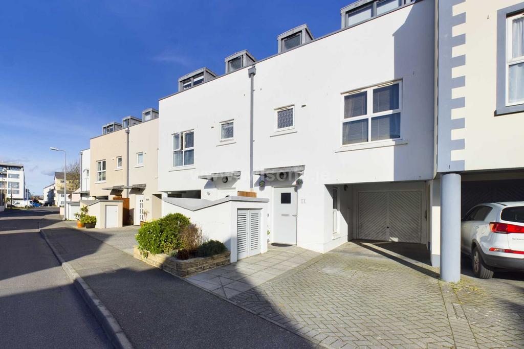 St Clement 3 bed terraced house for sale £649,000