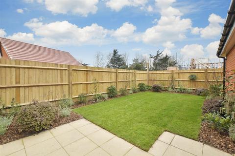 4 bedroom semi-detached house for sale - Shopwhyke Road, Indigo Park, Chichester, West Sussex