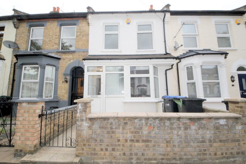Cheddington Road, Edmonton N18 4 bed terraced house £2,200 pcm (£508 pw)
