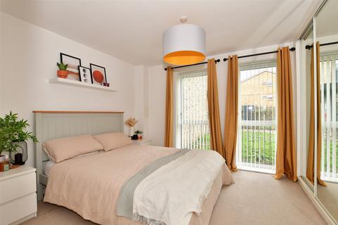 44 Titley Close, London, E4 8PL