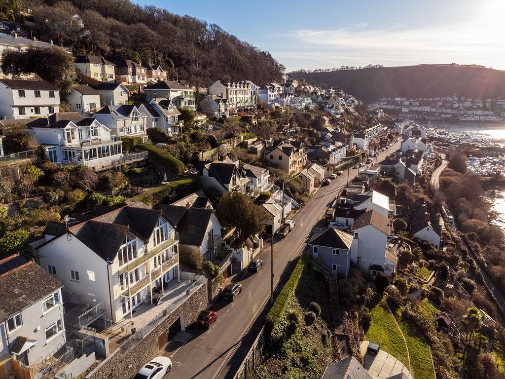 Front Inglewood Kingswear