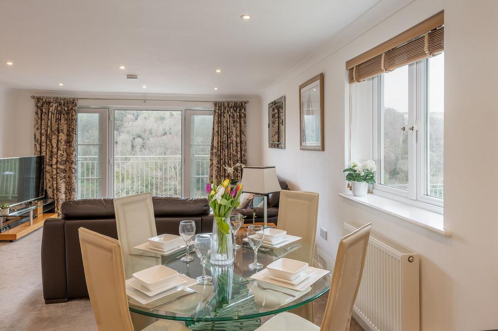 Dining Area Inglewood Kingswear