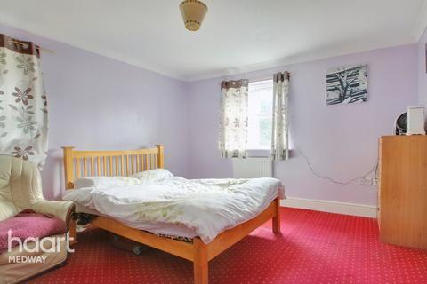 3 Archbishops Crescent, Gillingham, ME7 2WL