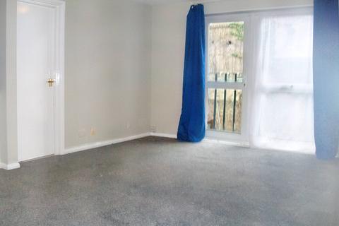 1 bedroom flat to rent - Uxbridge Road, Hampton Hill TW12