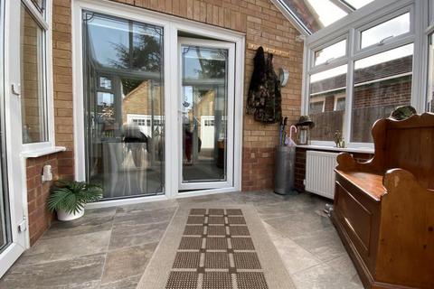 14a Fairlie, Ringwood, BH24 1TS