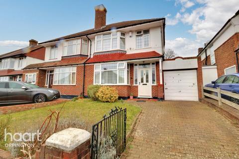 3 bedroom semi-detached house for sale - Cloonmore Avenue, Orpington
