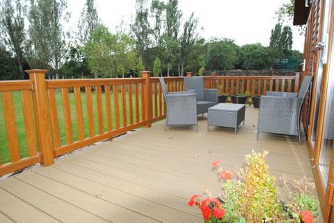 1 bedroom park home for sale - Upminster, Essex, RM14