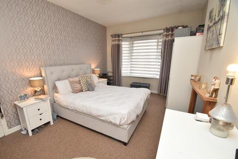 49 Bowden Drive, Glasgow, G52 2LN