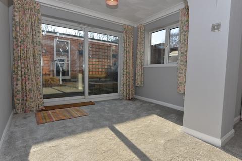 3 bedroom terraced house to rent, Cam Walk, Eastrop, Basingstoke, RG21