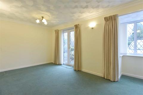 8 Hall Brow Close, Ormskirk, L39 2YX
