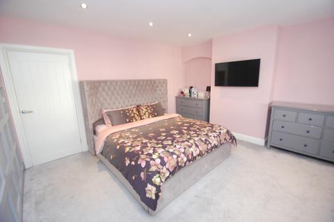 97 Aros Drive, Glasgow, G52 1TN