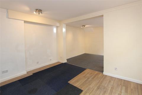 Property to rent, Chapel Street, Petersfield, Hampshire, GU32