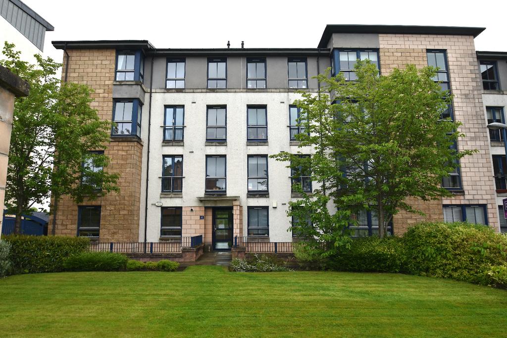 2/2 4 Ritz Place, Oatlands, Glasgow, G5 0LF 2 bed apartment £155,000