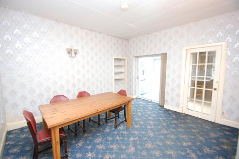 61 Lamington Road, Glasgow, G52 2SE