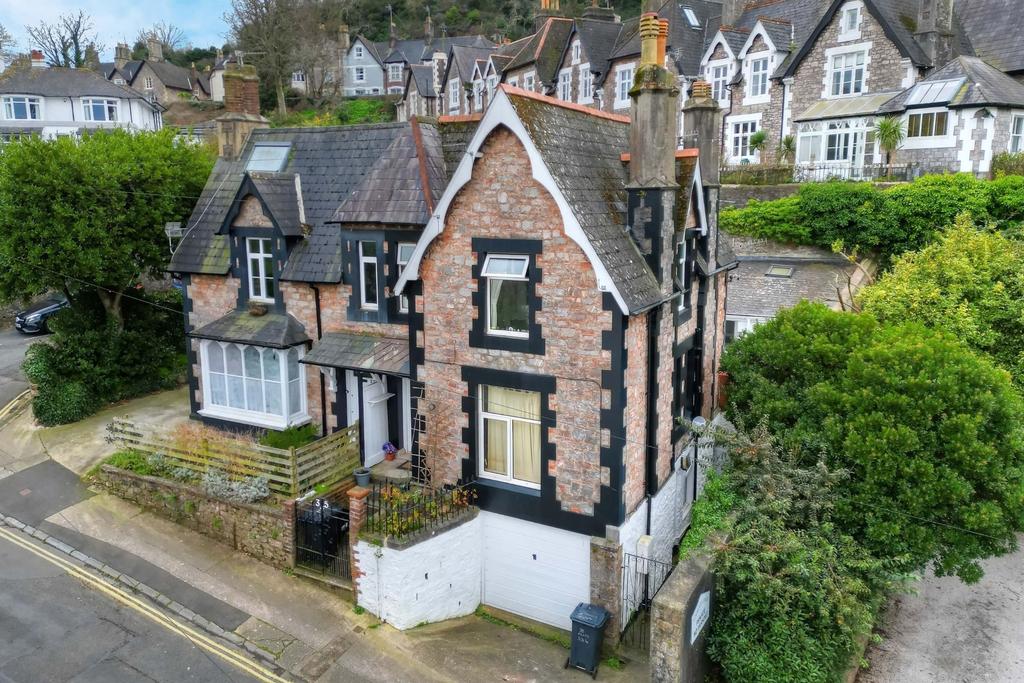 Meadfoot Lane, Torquay 4 bed block of apartments £325,000