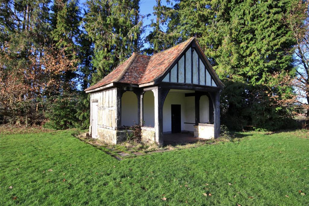 Outbuilding