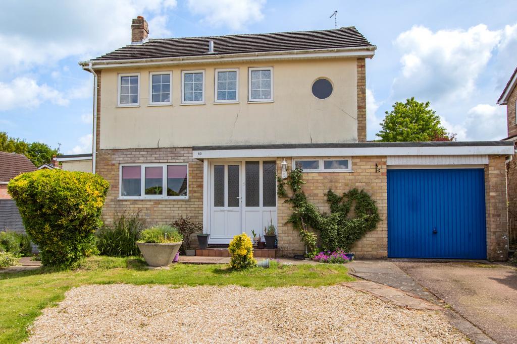 Slade Close, Ottery St Mary 3 bed detached house £400,000